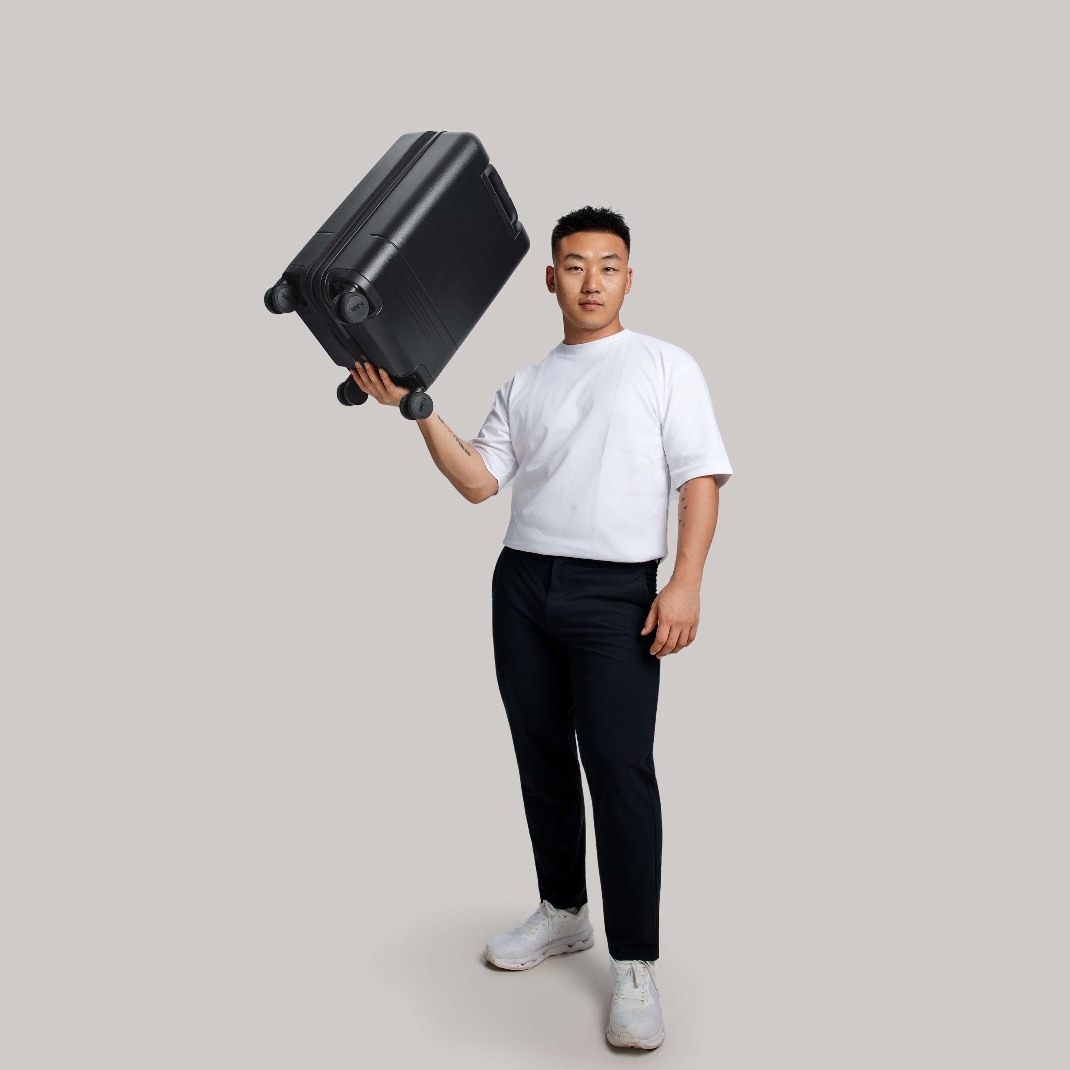 Expandable Pioneer 20" - Japan Edition | Tokyo Midnight