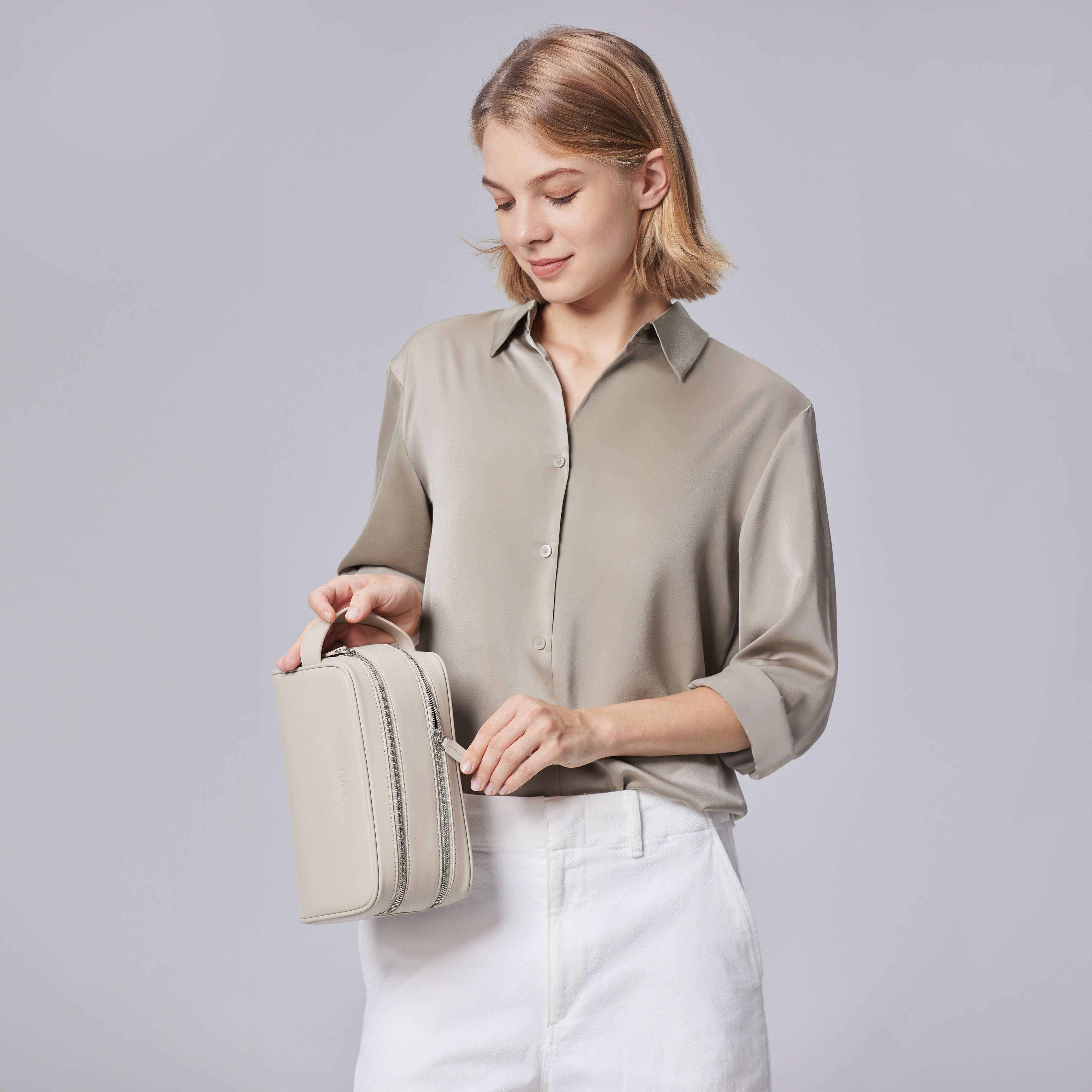 Essentials Dopp | Kapalua Travertine, Small